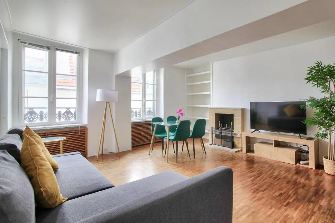 3 Bedrooms Le Marais Beauregard contacts